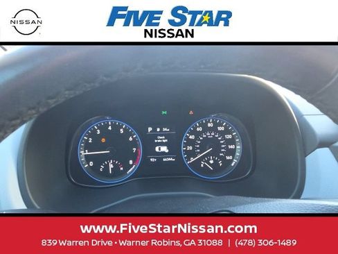 Used 2021 Hyundai Kona SEL FWD image 15