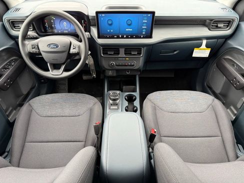 New 2025 Ford Maverick XL image 22