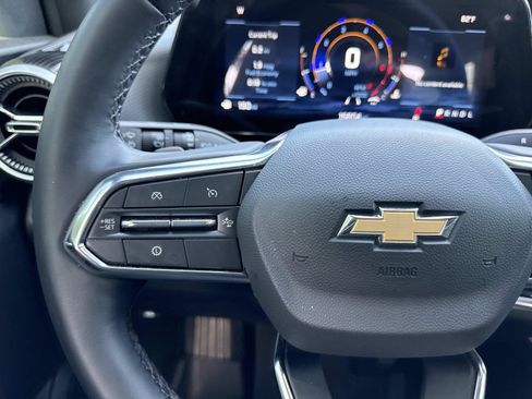 Used 2026 Chevrolet Equinox LT FWD image 27