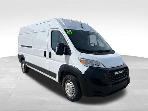 Used 2025 RAM ProMaster 2500 FWD image 8