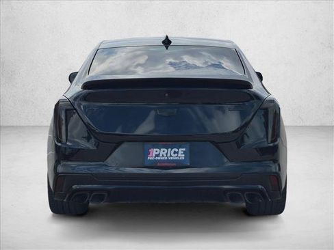 Used 2022 Cadillac CT4 V Blackwing w/ Driver Assist Package RWD image 6