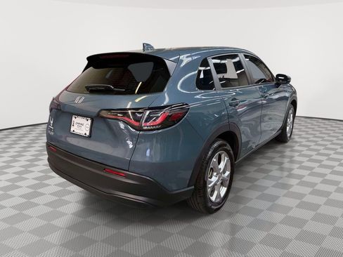 Used 2023 Honda HR-V LX image 6