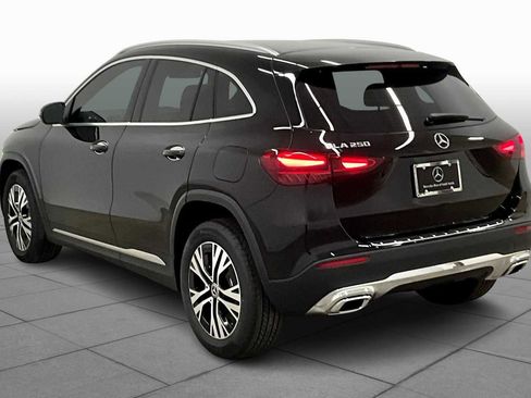 New 2026 Mercedes-Benz GLA 250 image 12