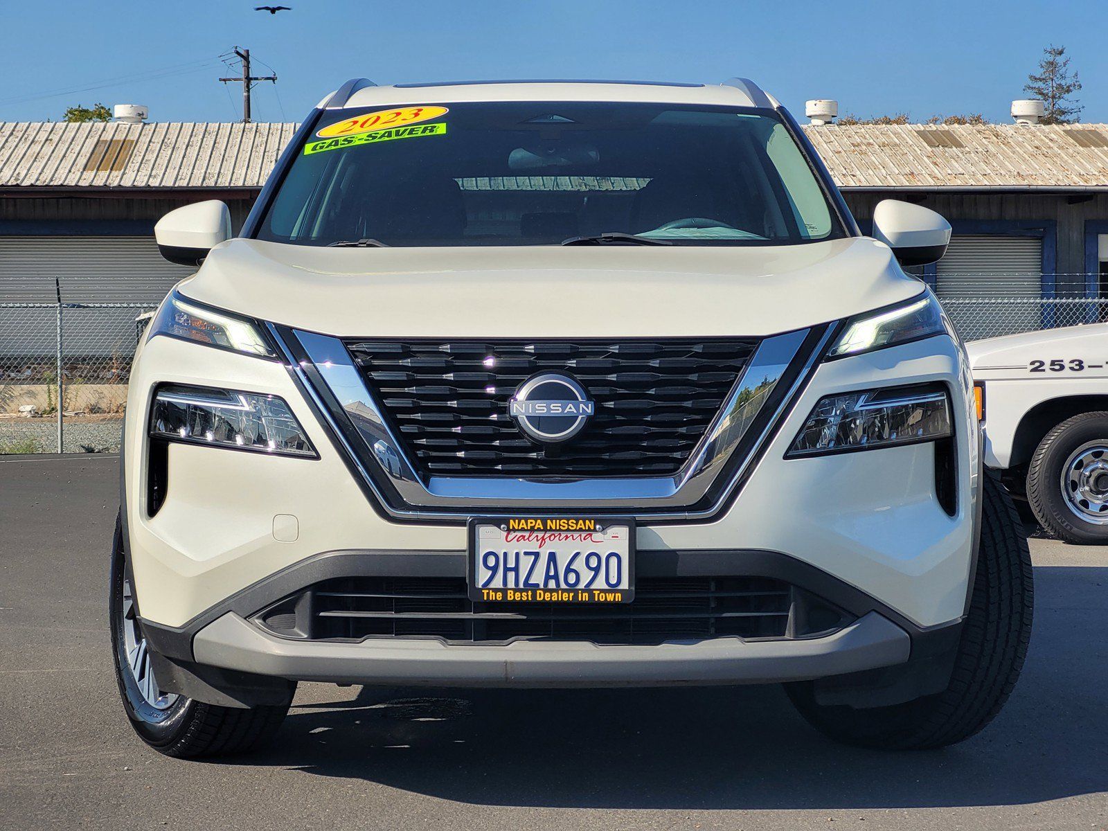Certified 2023 Nissan Rogue SV w/ SV Premium B Package FWD image 2