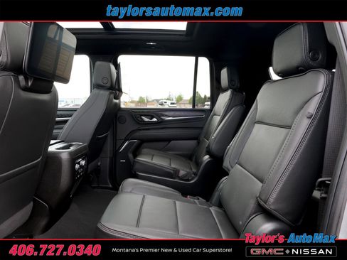 Used 2024 GMC Yukon XL Denali w/ Advanced Technology Package AWD/4WD image 6