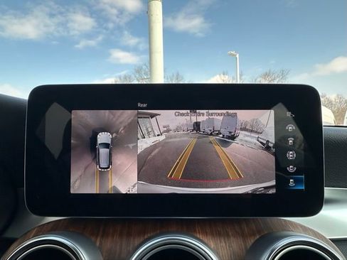 Certified 2022 Mercedes-Benz GLC 300 GLC 300 w/ Multimedia Package Lite image 23