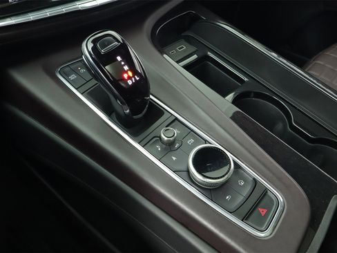 Used 2021 Cadillac Escalade Sport Platinum image 24