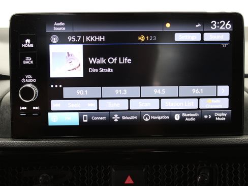 Used 2025 Honda CR-V Sport Touring image 19