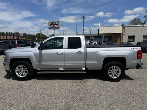 Used 2017 Chevrolet Silverado 1500 LT w/ All Star Edition AWD/4WD image 4