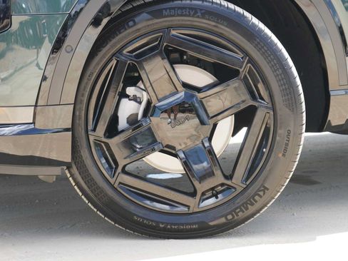 Used 2027 Kia Telluride SX Prestige X-Line w/ Towing Package AWD/4WD image 2