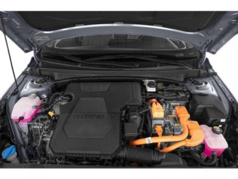 Used 2023 Hyundai Elantra Limited image 15