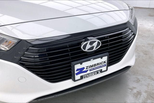 Used 2017 Hyundai Ioniq Blue FWD image 30