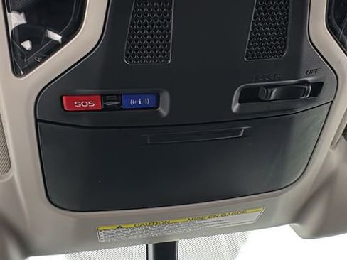 Used 2020 Subaru Outback Limited w/ Popular Package #2 image 31