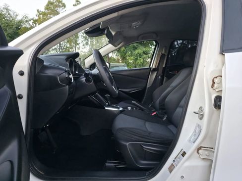 Used 2018 Toyota Yaris iA image 23