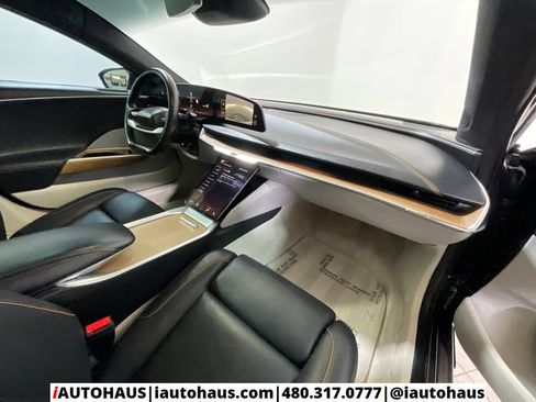 Used 2023 Lucid Air Touring AWD/4WD image 25
