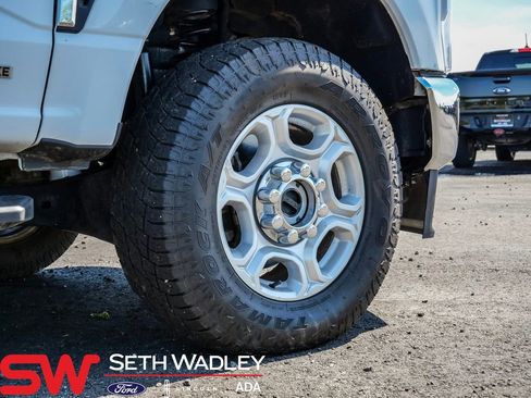 Used 2025 Ford F250 XLT w/ FX4 Off-Road Package image 9