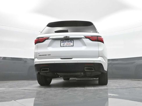 Used 2023 Chevrolet Traverse High Country AWD/4WD image 43