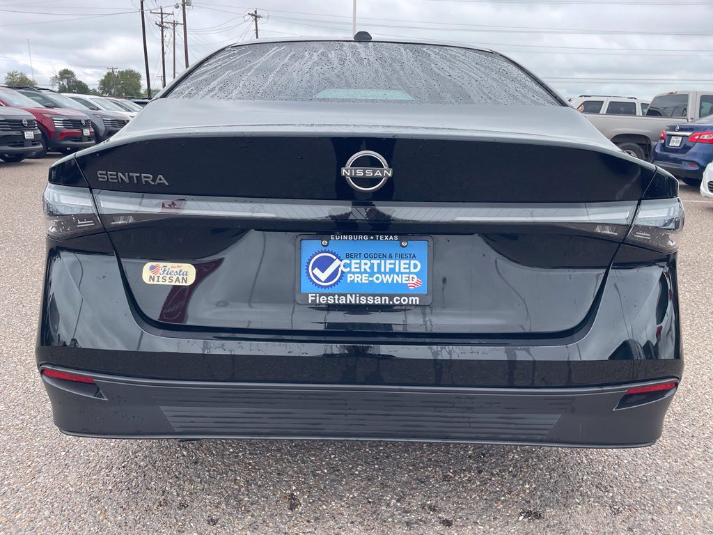Used 2026 Nissan Sentra SV w/ SV Convenience Package FWD image 4