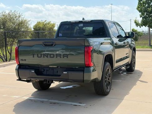 Used 2023 Toyota Tundra SR5 image 9