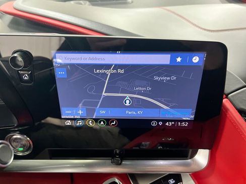 Used 2023 Chevrolet Corvette Stingray Premium Cpe w/ Z51 Performance Package RWD image 15