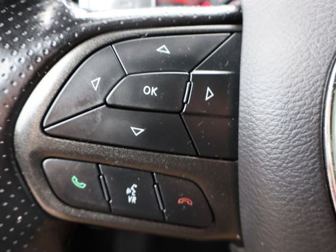 Used 2019 Dodge Charger SXT w/ Cold Weather Package image 29