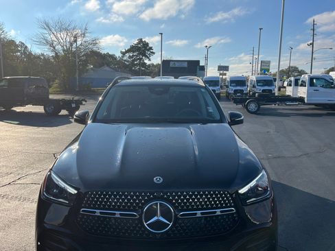 Used 2024 Mercedes-Benz GLE 350 4MATIC image 9