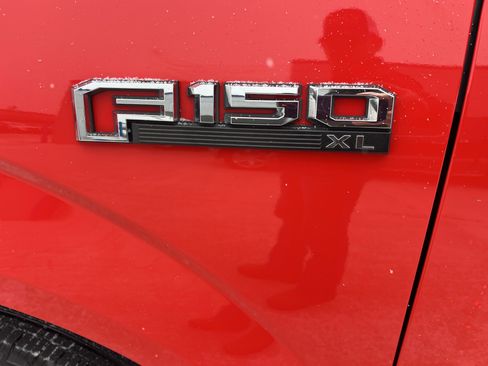 Used 2018 Ford F150 XL w/ Equipment Group 101A Mid image 11