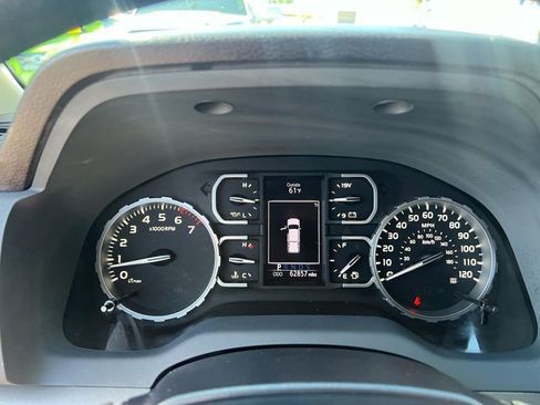 Used 2019 Toyota Tundra SR5 w/ TRD Off Road Package image 23