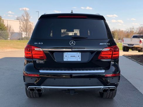 Used 2014 Mercedes-Benz GL 63 AMG 4MATIC image 7