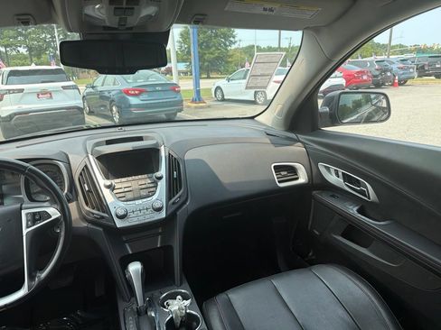 Used 2013 Chevrolet Equinox LT w/ Safety Package FWD image 11