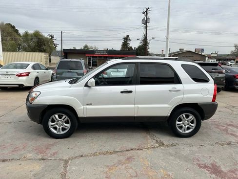 Used 2007 Kia Sportage EX image 4