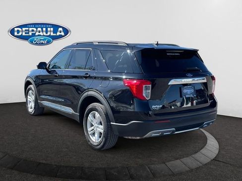 Used 2023 Ford Explorer XLT w/ Equipment Group 202A AWD/4WD image 3