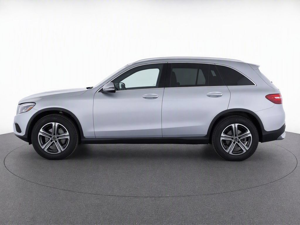 Used 2019 Mercedes-Benz GLC 300 4MATIC image 6