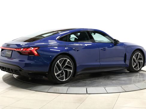 Used 2024 Audi e-tron GT Premium Plus w/ Performance Package AWD/4WD image 4