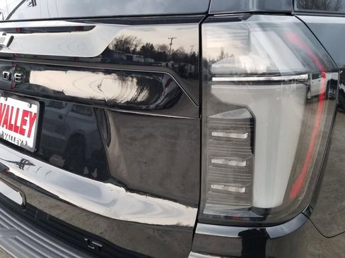 New 2026 Chevrolet Tahoe LT image 13