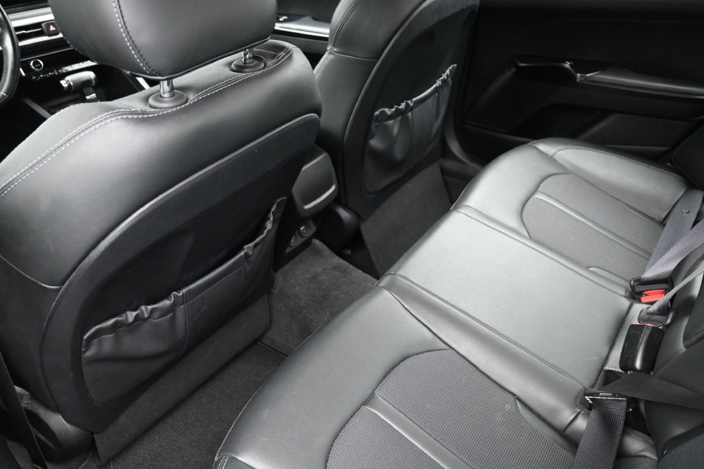 Used 2022 Kia K5 GT-Line FWD image 19