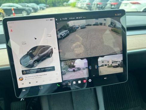 Used 2022 Tesla Model Y Long Range AWD/4WD image 20