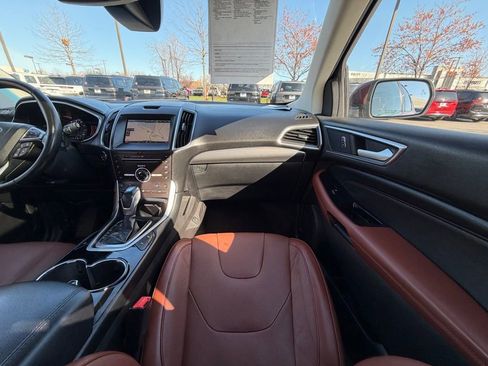 Used 2015 Ford Edge Titanium w/ Equipment Group 302A image 18