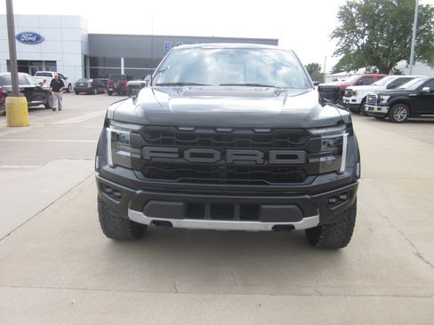 Used 2024 Ford F150 Raptor AWD/4WD image 2