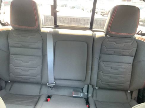 Used 2025 Nissan Frontier Pro-X w/ Pro Convenience Package RWD image 25