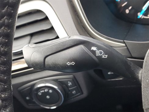 Used 2013 Ford Fusion SE image 18