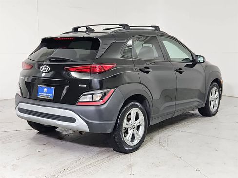 Used 2022 Hyundai Kona SEL image 6