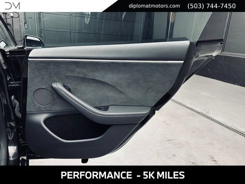Used 2025 Tesla Model 3 Performance AWD/4WD image 28