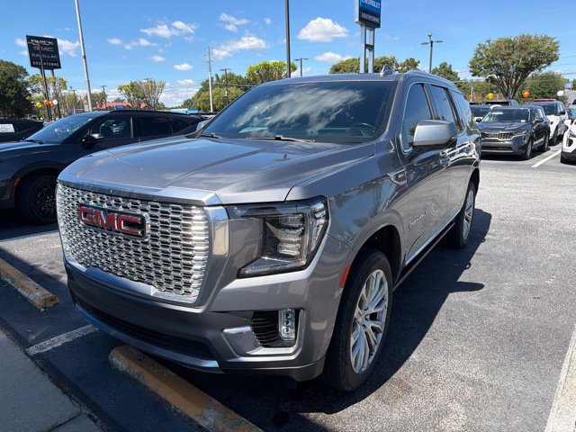 Used 2022 GMC Yukon Denali w/ Denali Premium Package AWD/4WD image 1