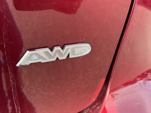 Used 2021 Chrysler Pacifica Touring-L w/ Uconnect Theater Family Group image 10