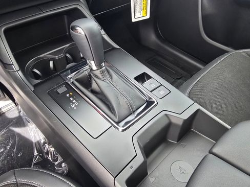 New 2026 MAZDA CX-5 Preferred AWD/4WD image 19