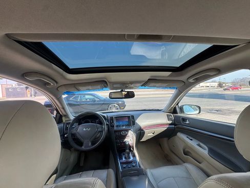 Used 2012 INFINITI G37 x Sedan w/ Premium Pkg image 23