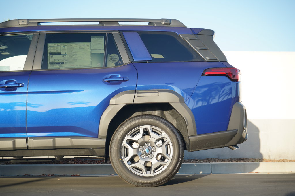 New 2026 Subaru Outback Premium AWD/4WD image 4