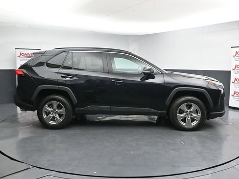 Used 2024 Toyota RAV4 XLE FWD image 9