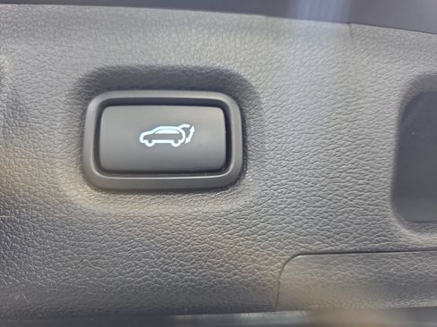 Used 2022 Hyundai Santa Fe SEL w/ Convenience + Premium Package FWD image 13